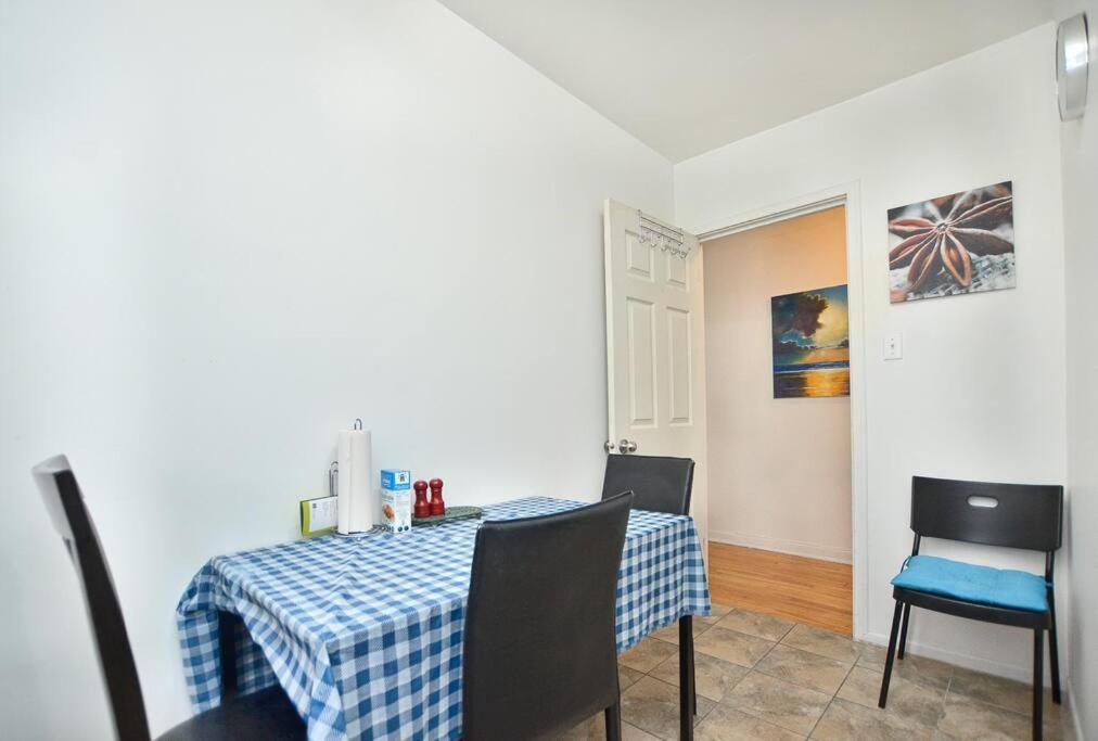 Coquette 3.5 Pour 4 Personnes Apartamento Montréal Exterior foto